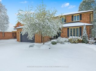 24 Testa Rd, Uxbridge, ON L9P 1M2