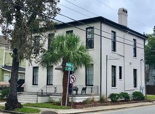 22 E 39th St, Savannah, GA 31401