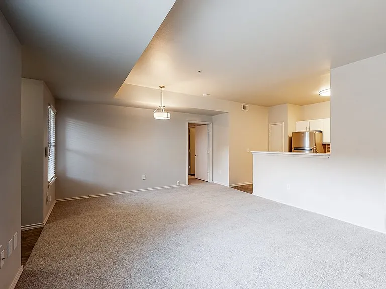 Sereno Park Apartments — Photo 80