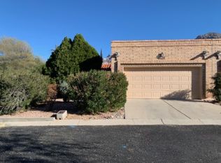 298 E Crooked Stick Dr, Tucson, AZ 85737