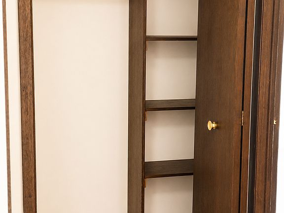 4th image of 4806 Dale St #32