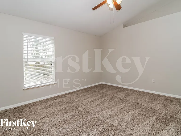 1844 Doe Lake Ct — Photo 8