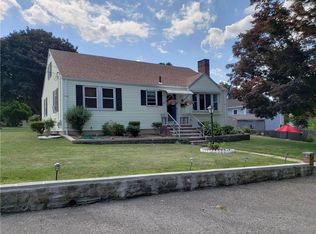 8 Emelia St, Johnston, RI 02919