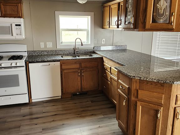 5th image of 9010 Bowen Ln