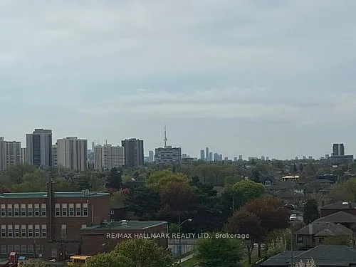 800 Lawrence Ave W Photo 1