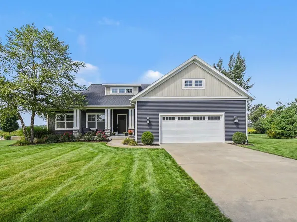 5591 Crooked Hoof Trl, Middleville, MI 49333