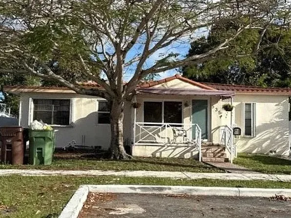 535 E 13th St, Hialeah, FL 33010