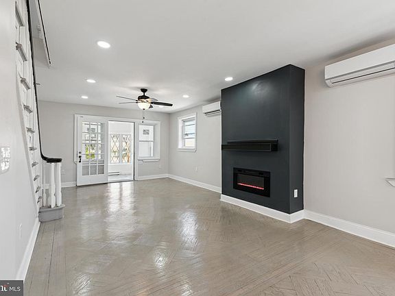 2nd image of 2414 77th Ave