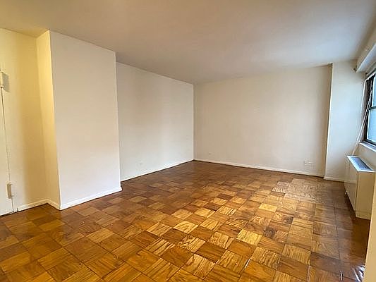 1st image of 300 W 55th St APT 5W