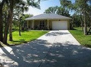 715 E Oklahoma Ave, Labelle, FL 33935