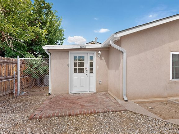 5th image of 823 San Lorenzo Ave NW