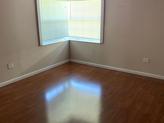 4th image of 1268 Marseille Dr #1