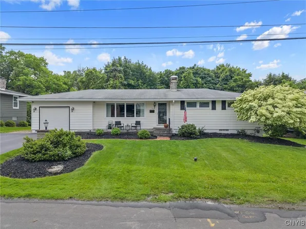 125 Huntshill Rd, Syracuse, NY 13209
