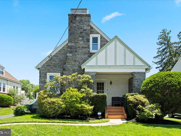 111 W Hillcrest Ave, Havertown, PA 19083
