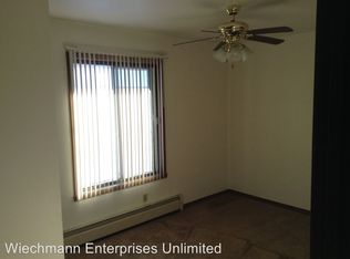 1201 E Gunn St APT 2, Appleton, WI 54915
