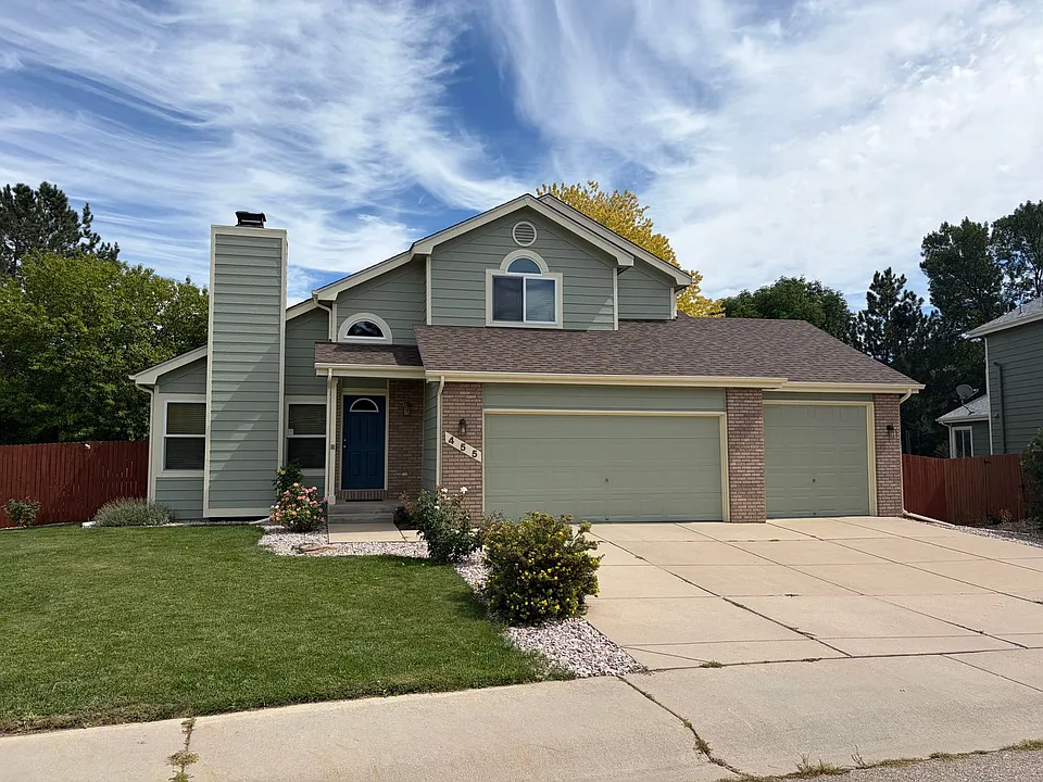 455 Derry Dr