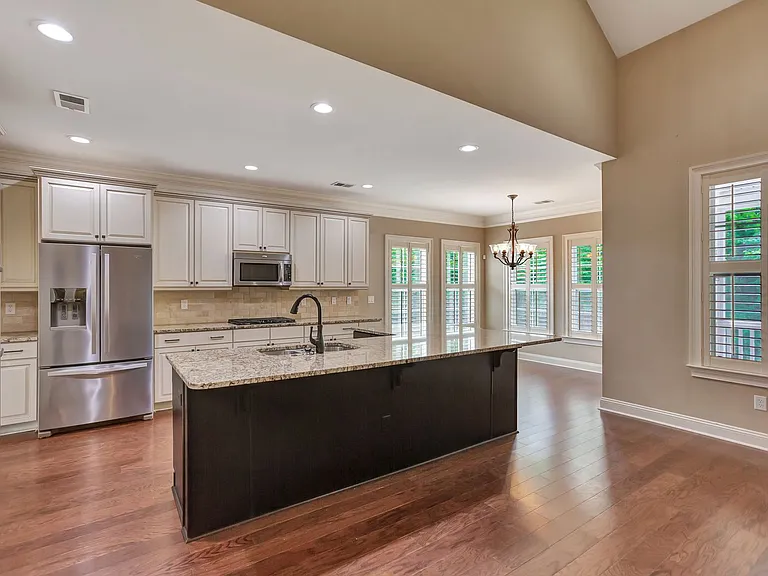 258 Silver Cypress Cir — Photo 12