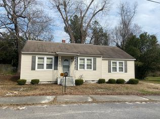 154 Nelson Cir, Manning, SC 29102