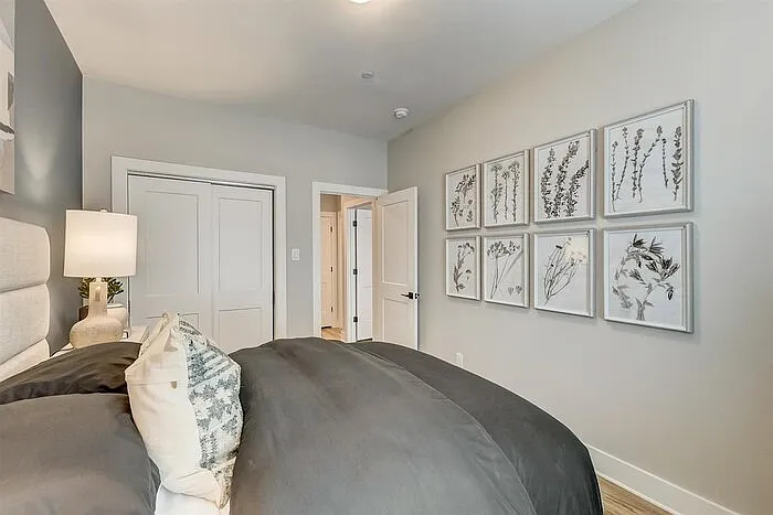 3901 Constantine Dr — Photo 28