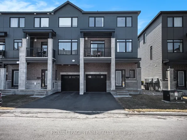 58 Arinto Pl, Ottawa, ON K2S 2R7