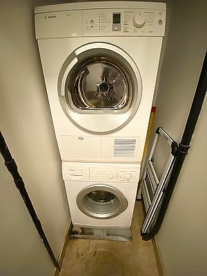 2nd image of 223 E 28th St #2K