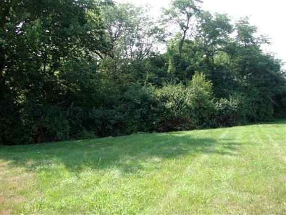 3rd image of 5120 Cameron Ln