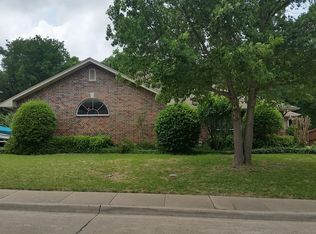 205 Idle Creek Ln, Desoto, TX 75115