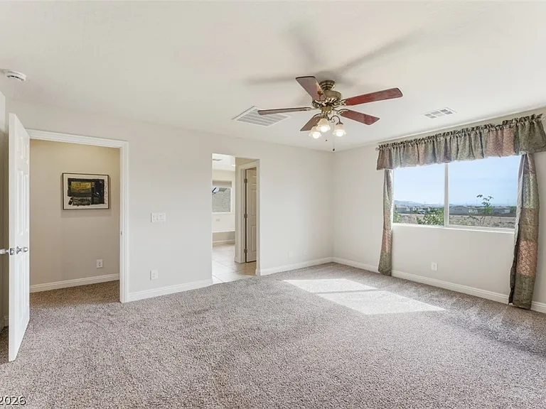 32 Lily Grove Rd — Photo 18