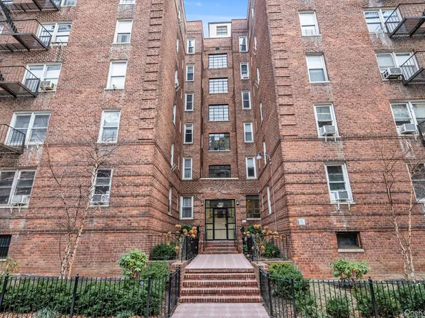 2080 Barnes Avenue #6F, Bronx, NY 10462
