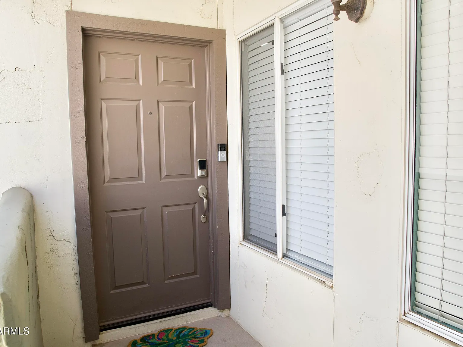 2 bed, 2.0 bath, 897 sqft, $2,700 — Photo 2