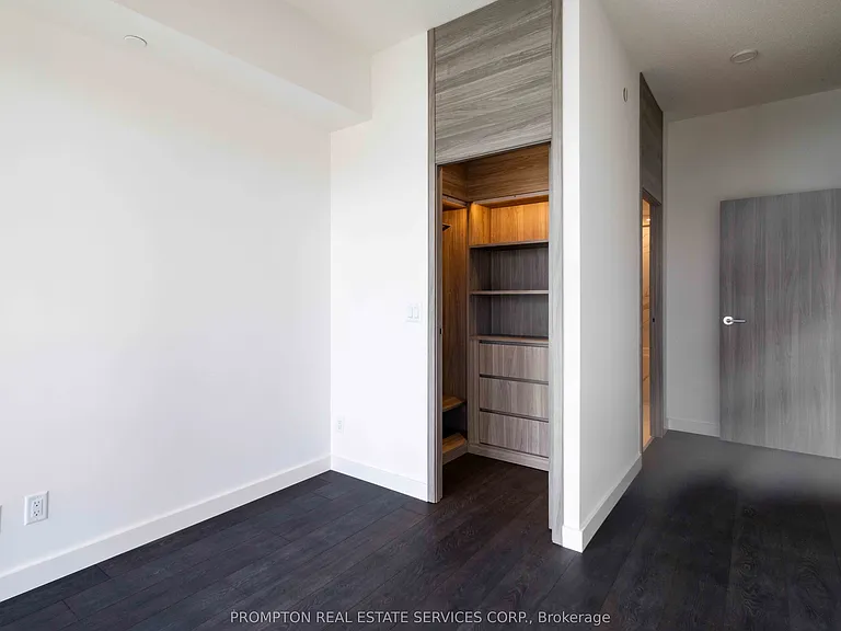 18 Esther Shiner Blvd #311 — Photo 13