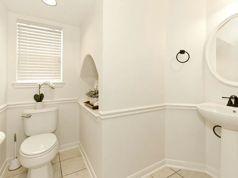 119 Baythorne — Photo 6