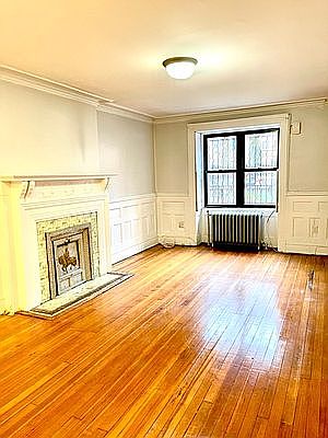 1st image of 921 Sterling Pl