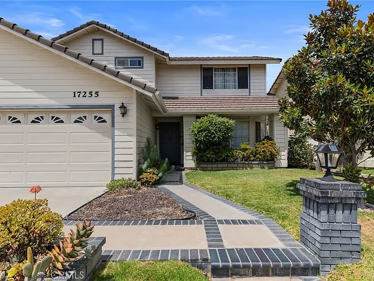 17255 Orangewood Ln — Photo 41