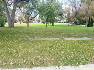 202 W Florence St, Rake, IA 50465