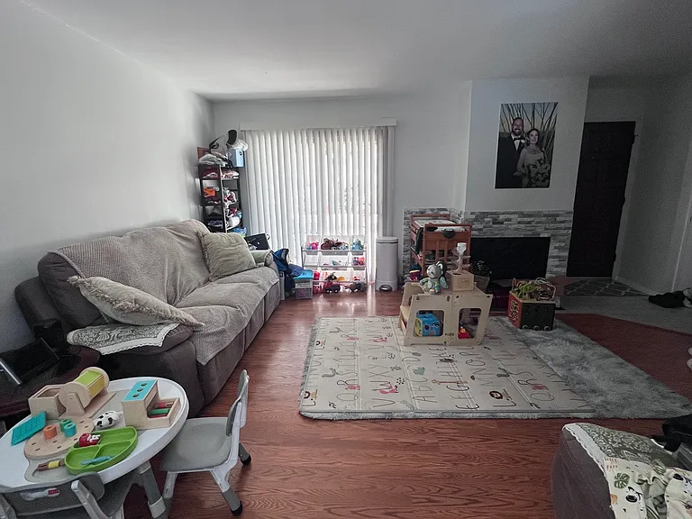 6655 Canyon Rim Row #20 — Photo 2