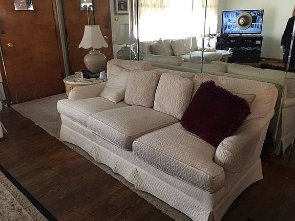 4th image of 4448 N Oriole Ave