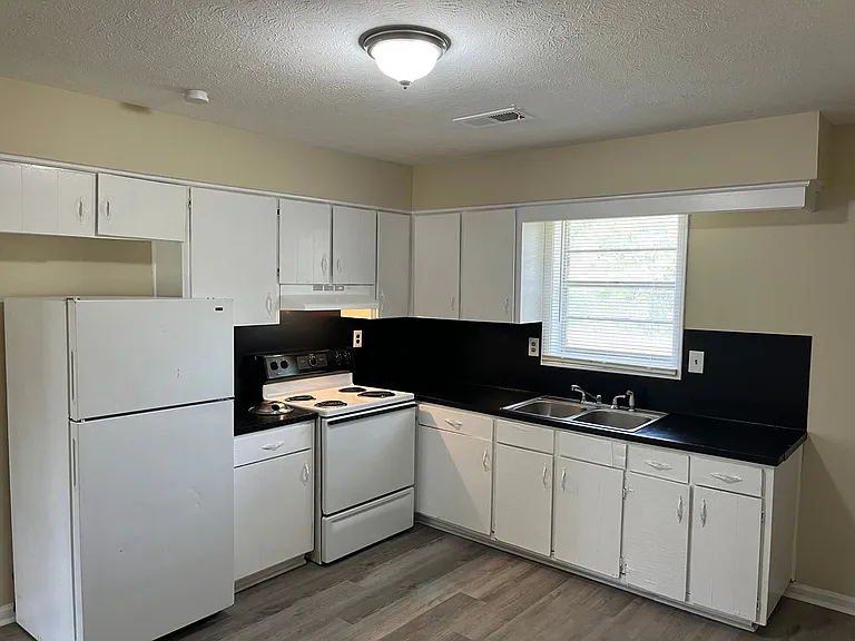9 W Park Ct — Photo 9