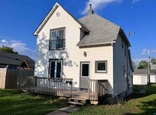 716 Weeks Ave, Superior, WI 54880