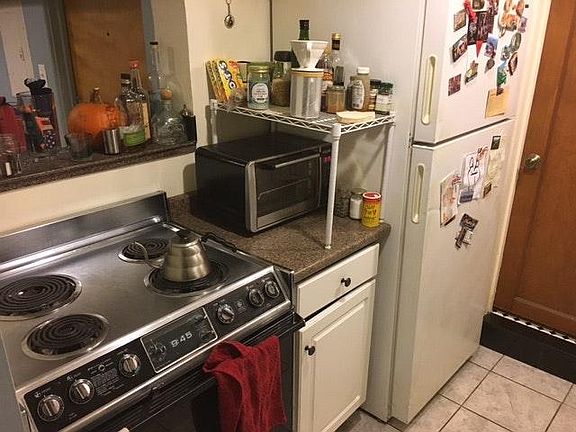 5th image of 1363 York St