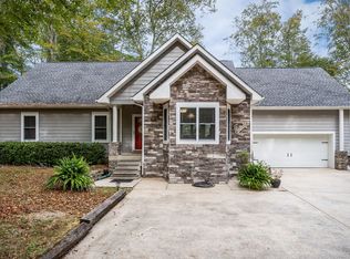 375 Winter Park Cir, Smithville, TN 37166