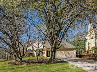 555 Horseshoe Cir, Stockbridge, GA 30281