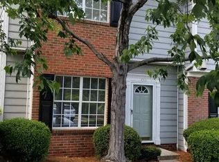 4316 Pine Springs Ct, Raleigh, NC 27613