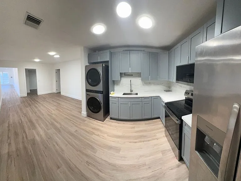 1101 S Seacrest Blvd — Photo 20