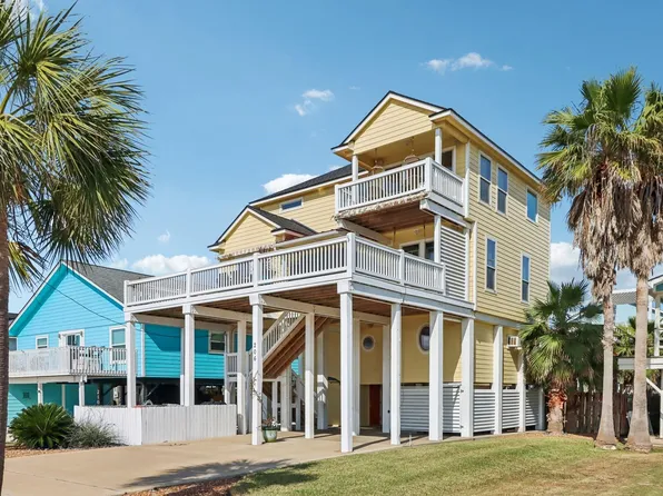 206 China Clipper Dr, Freeport, TX 77541