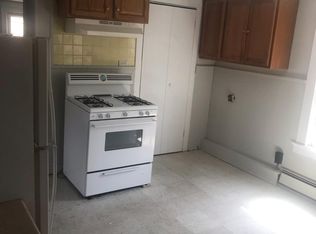 58 Lake St, Norwich, CT 06360