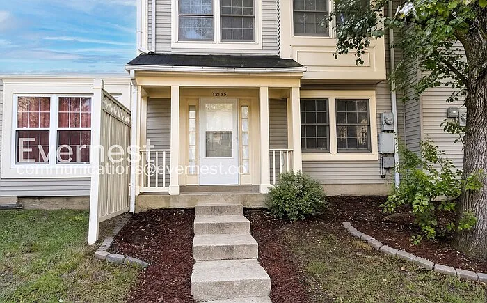 12135 Salemtown Dr — Photo 2