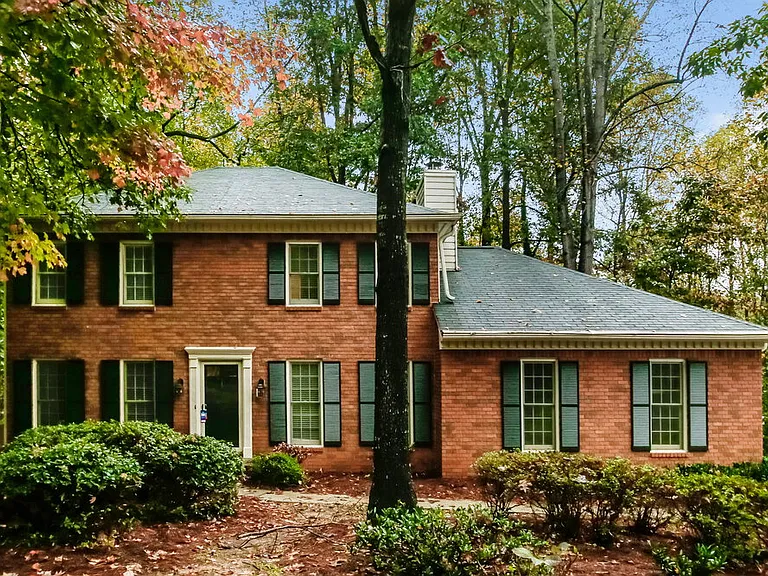 154 County Cork Dr SW — Photo 1