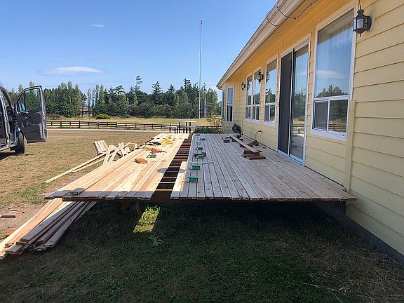 New cedar deck
