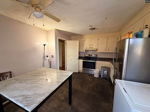 2nd image of 2608 Windy Dr